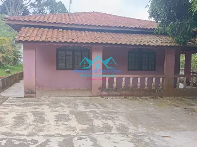 Chácara com 1500m² 3 quartos e 2 banheiros, à venda, no bairro Carafá em Votorantim