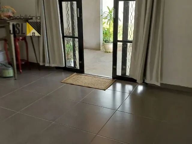 Chácara com 1000m² 1 quarto e 1 banheiro, à venda, no bairro Guamirim em Caçapava