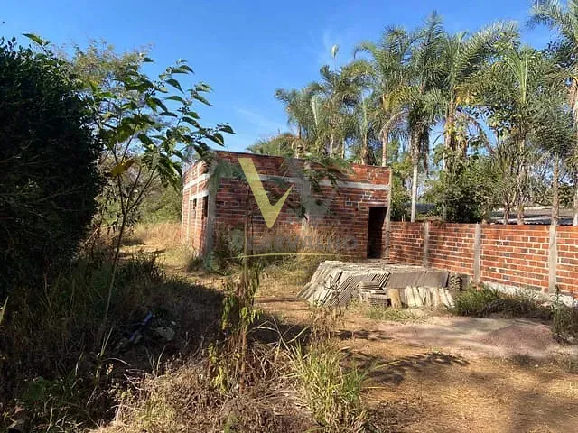 Chácara com 4000m², à venda, no bairro Zona Rural em Anápolis