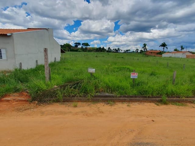 Chácara à venda, no bairro Nova Gameleira em Belo Horizonte