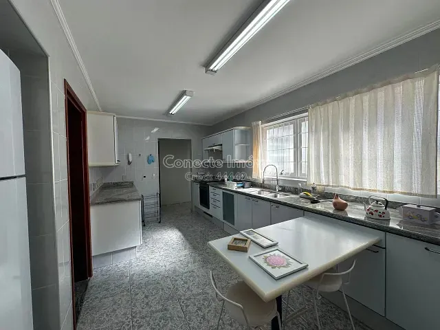 Casa com 329m² 3 quartos e 4 banheiros, à venda ou para alugar, no bairro Jardim Novo Jaguari em Jaguariúna