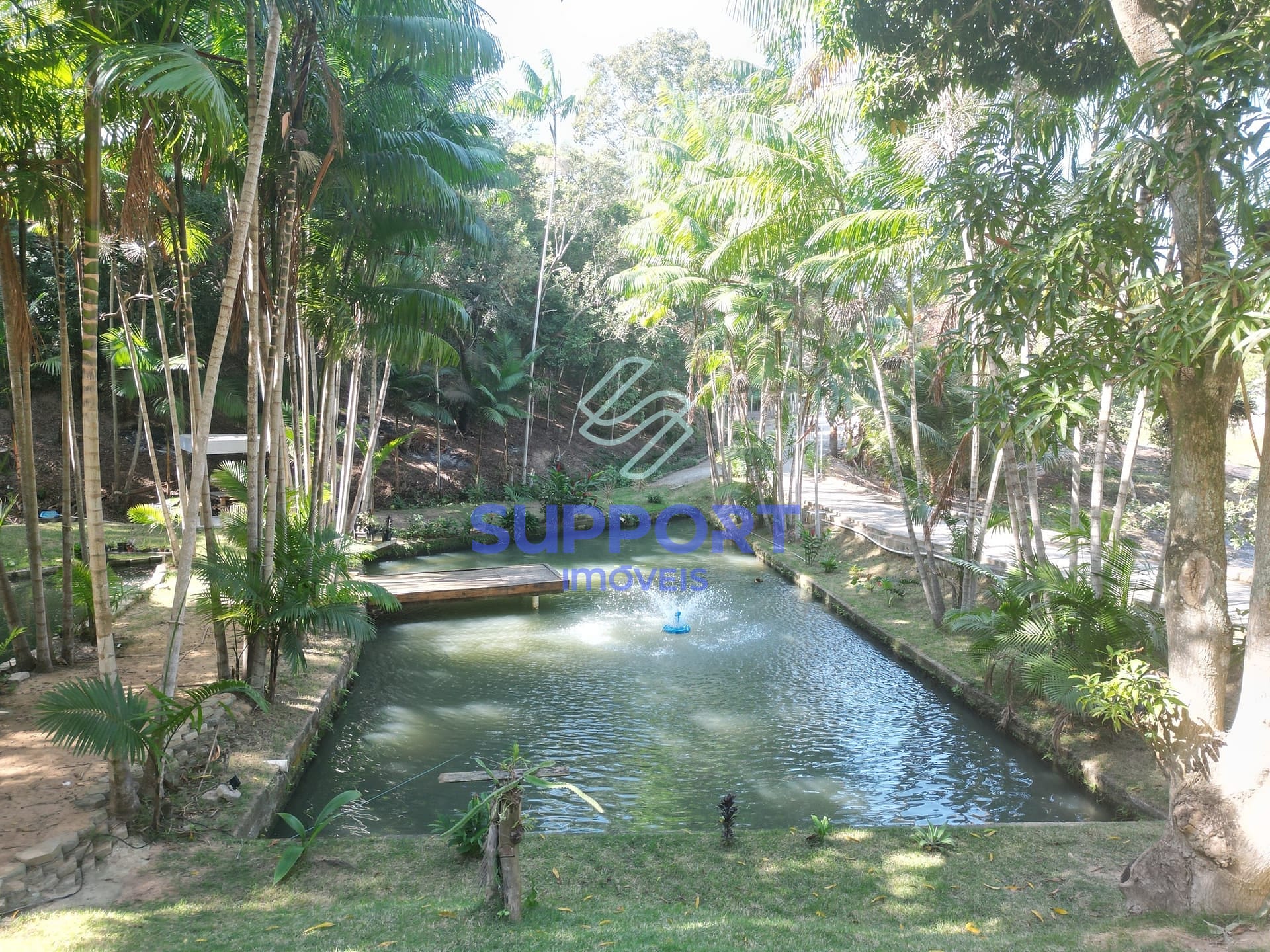 Chácara à venda com 5 quartos, 10m² - Foto 67