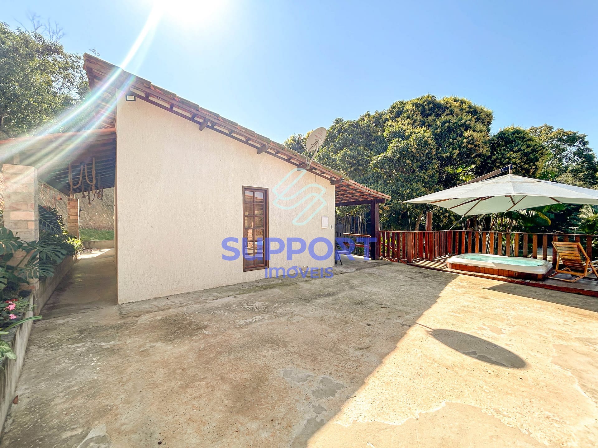 Chácara à venda com 5 quartos, 10m² - Foto 35