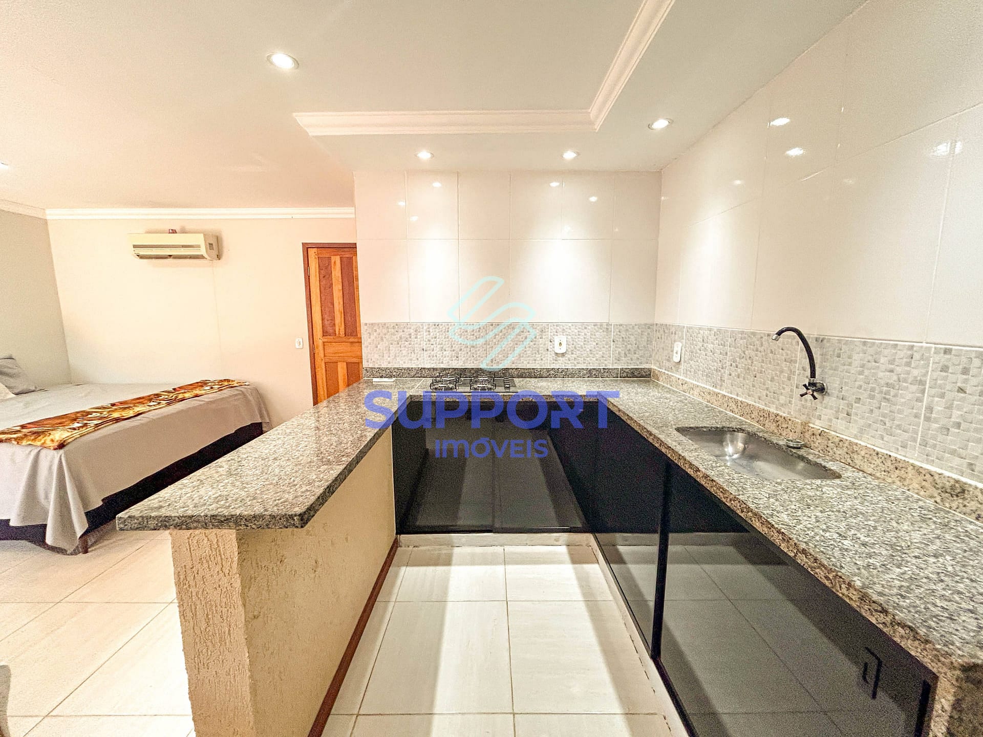 Chácara à venda com 5 quartos, 10m² - Foto 26