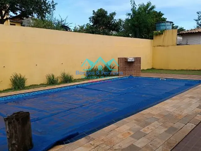 Chácara com 1500m² 4 quartos e 3 banheiros, à venda, no bairro Carafá em Votorantim
