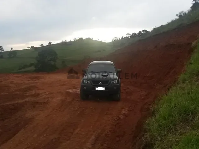 Chácara com 2500m², à venda, no bairro Lambari em Cristina