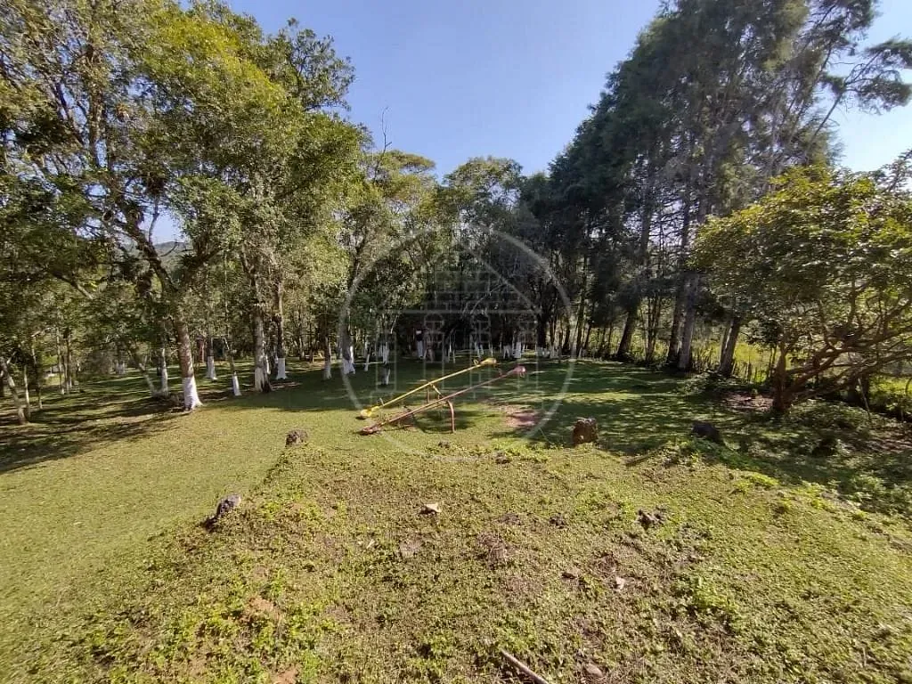 Sítio, 15 quartos, 3 hectares - Foto 17