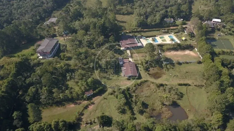 Sítio, 15 quartos, 3 hectares - Foto 11