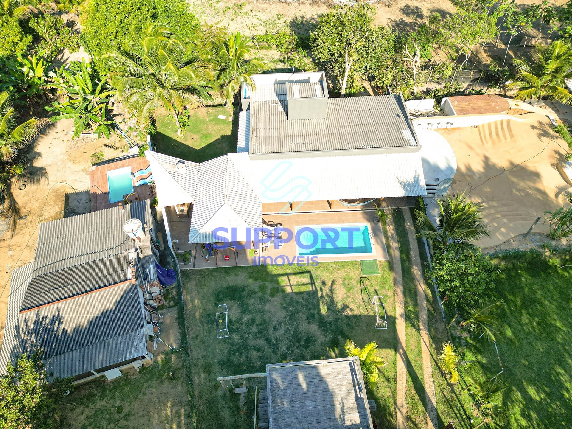 Chácara à venda com 4 quartos, 10m² - Foto 42
