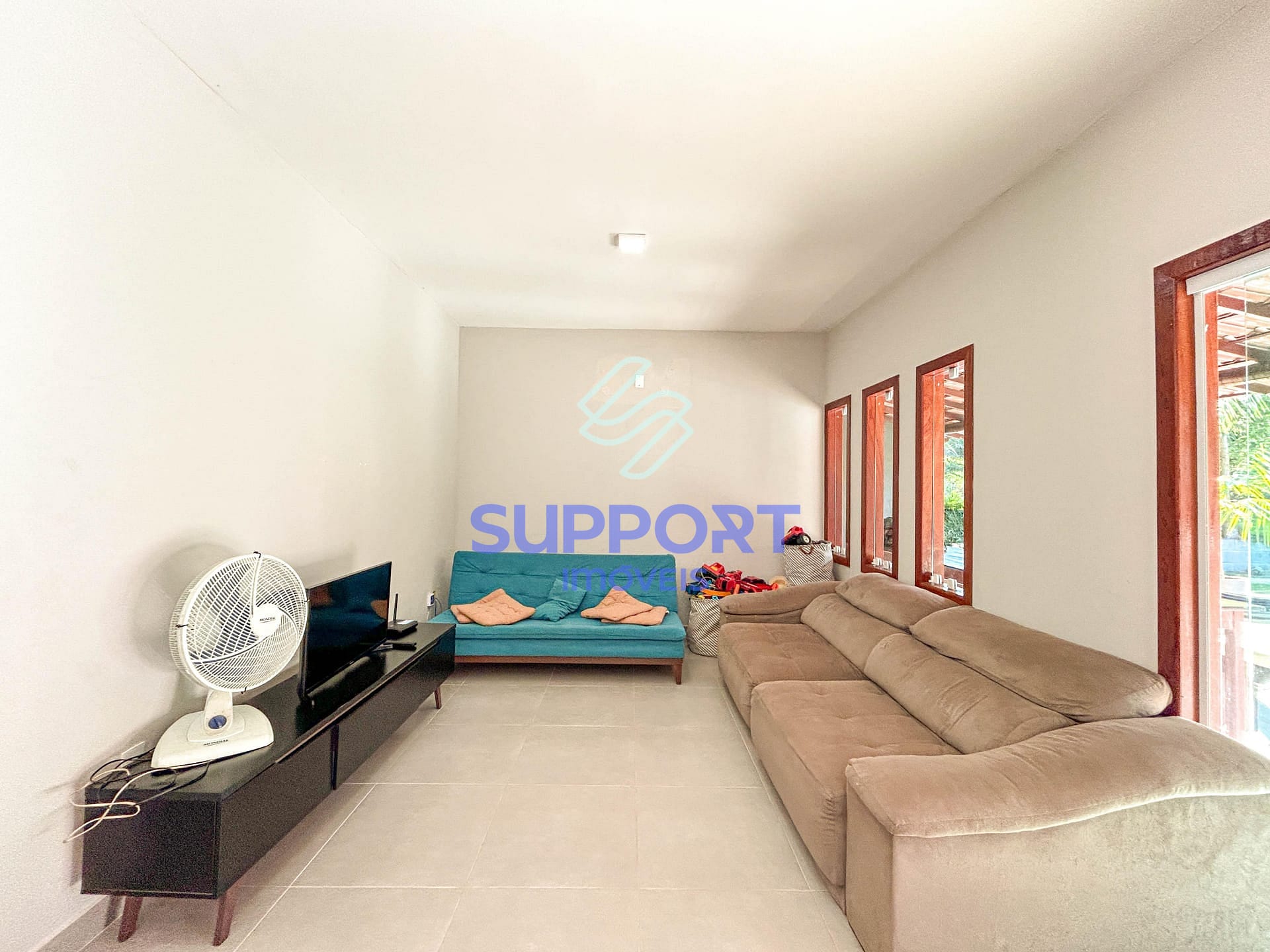 Chácara à venda com 4 quartos, 10m² - Foto 3