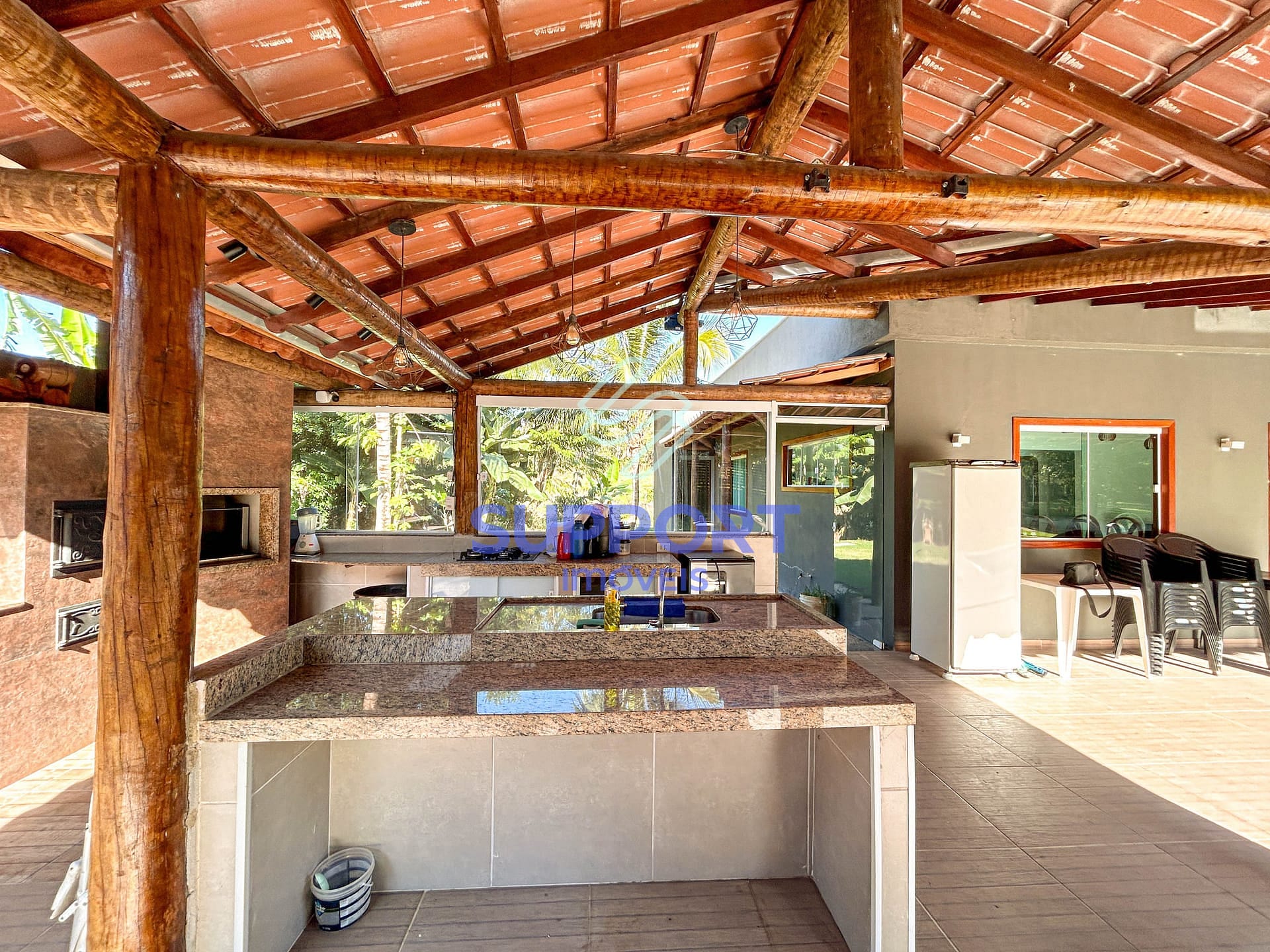 Chácara à venda com 4 quartos, 10m² - Foto 19