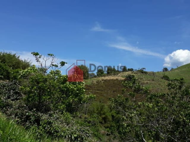 Chácara com 20000m², à venda, no bairro Mandú em Pindamonhangaba