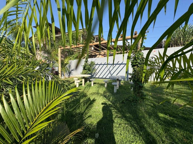 Chácara com 625m² 1 quarto e 3 banheiros, à venda, no bairro Cidade Satélite Íris em Campinas