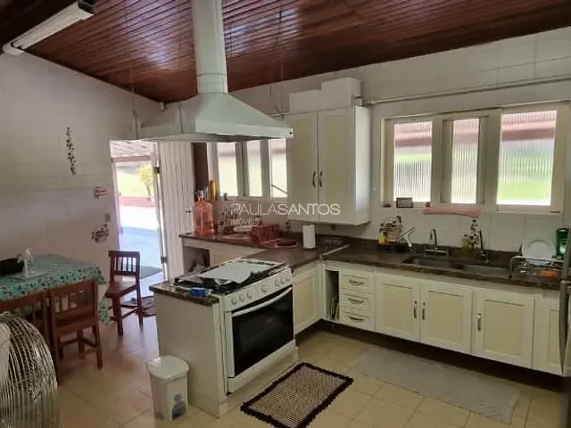 Chácara com 91960m² 4 quartos e 5 banheiros, à venda, no bairro Piquira em Porto Feliz