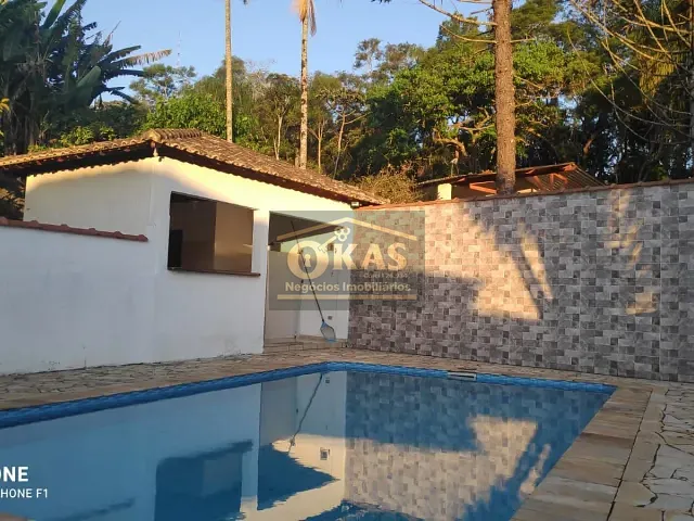 Chácara com 3700m² 3 quartos e 2 banheiros, à venda, no bairro Recanto Alpina em Santa Isabel