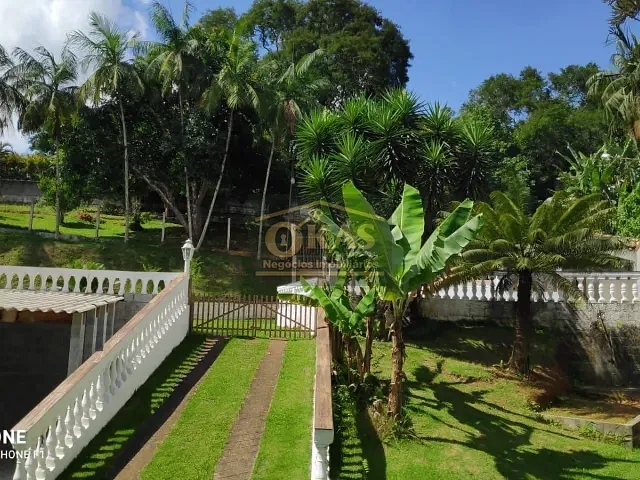 Chácara com 3700m² 3 quartos e 2 banheiros, à venda, no bairro Recanto Alpina em Santa Isabel