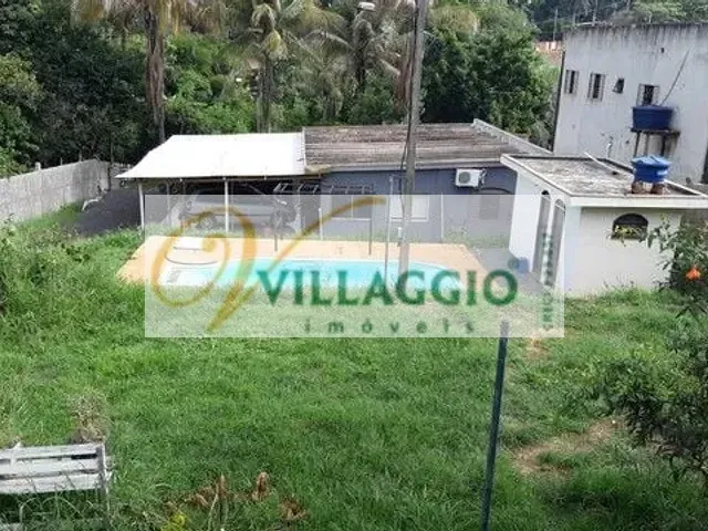 Chácara com 2000m² 4 quartos e 3 banheiros, à venda, no bairro Estância Suíça (Zona Rural) em São José do Rio Preto