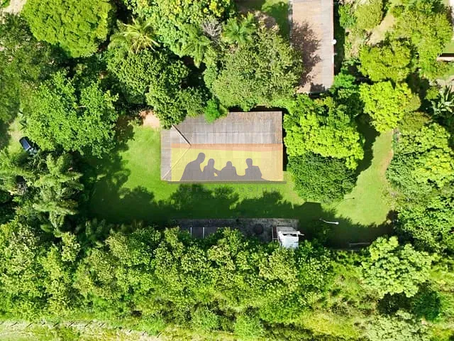 Chácara com 1658m² 3 quartos e 3 banheiros, à venda, no bairro Village Campinas em Campinas
