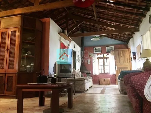 Chácara com 24200m² 3 quartos e 3 banheiros, à venda, no bairro São Francisco Xavier em São José dos Campos
