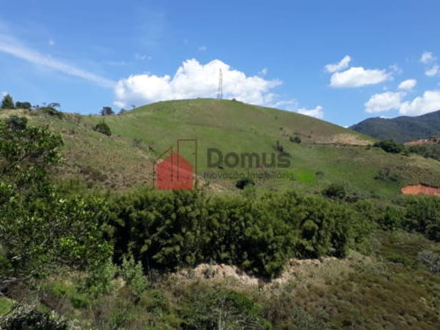 Chácara com 20000m², à venda, no bairro Mandú em Pindamonhangaba