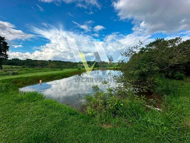 Chácara com 55000m² 3 quartos e 1 banheiro, à venda, no bairro Zona Rural em Anápolis