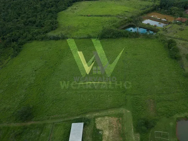 Chácara com 55000m² 3 quartos e 1 banheiro, à venda, no bairro Zona Rural em Anápolis