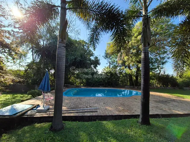 Chácara com 1250m² 4 quartos e 4 banheiros, à venda, no bairro Chácaras Camanducaia em Holambra