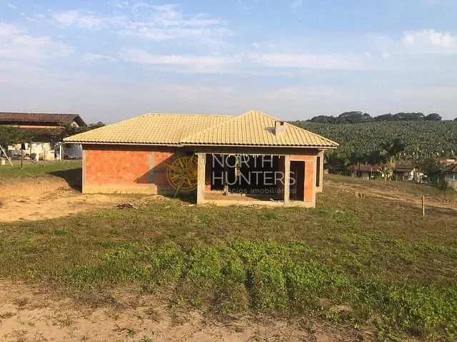 Chácara com 2500m² 2 quartos e 2 banheiros, à venda, no bairro Santo Antônio em Barra Velha