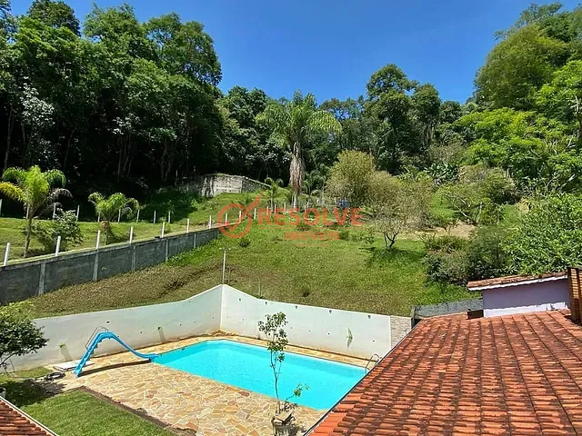 Chácara com 5000m² 4 quartos e 5 banheiros, à venda, no bairro Itaóca em Guararema