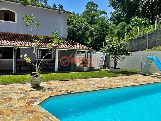 Chácara com 5000m² 4 quartos e 5 banheiros, à venda, no bairro Itaóca em Guararema