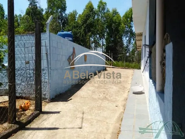 Chácara com 3000m² 4 quartos e 1 banheiro, à venda, no bairro Puris em Ibiúna