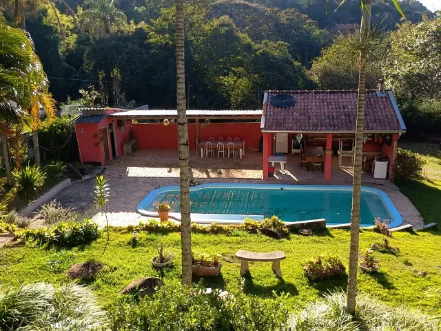 Chácara 4 quartos e 4 banheiros, à venda, no bairro Lopes em Valinhos