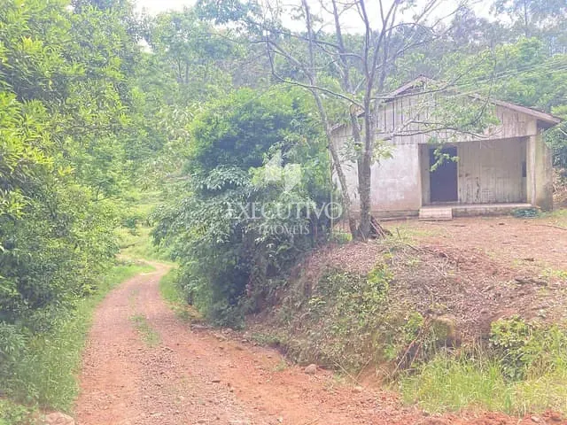 Chácara 3 quartos e 1 banheiro, à venda, no bairro Arroio Grande em Arroio do Meio