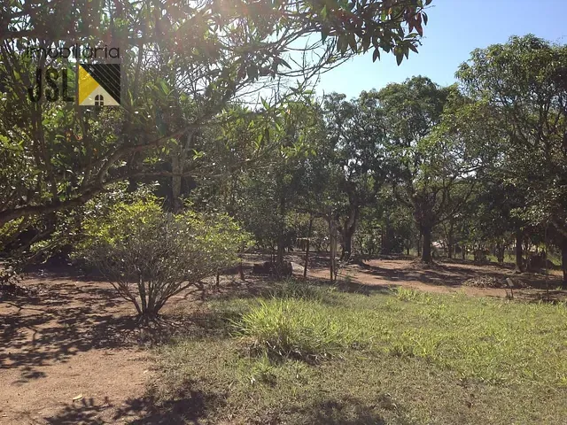 Chácara com 5000m² 2 quartos e 1 banheiro, à venda, no bairro Chácara Itamarati em Caçapava
