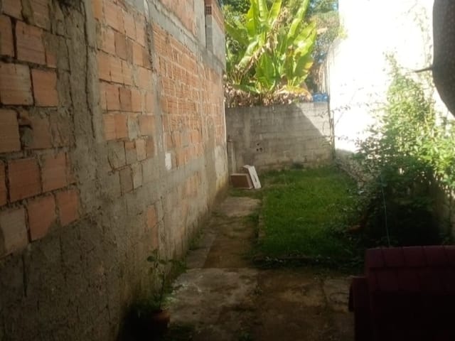 Chácara com 400m² 2 quartos e 1 banheiro, à venda, no bairro Bom Sucesso em Pindamonhangaba
