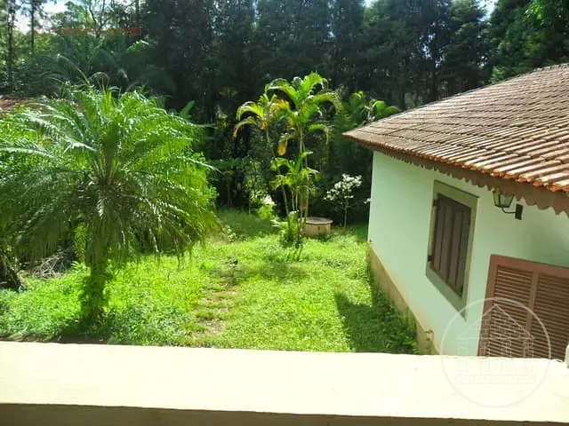 Chácara com 1210m² 2 quartos e 3 banheiros, à venda, no bairro Chácara Bosque do Sul em São Paulo