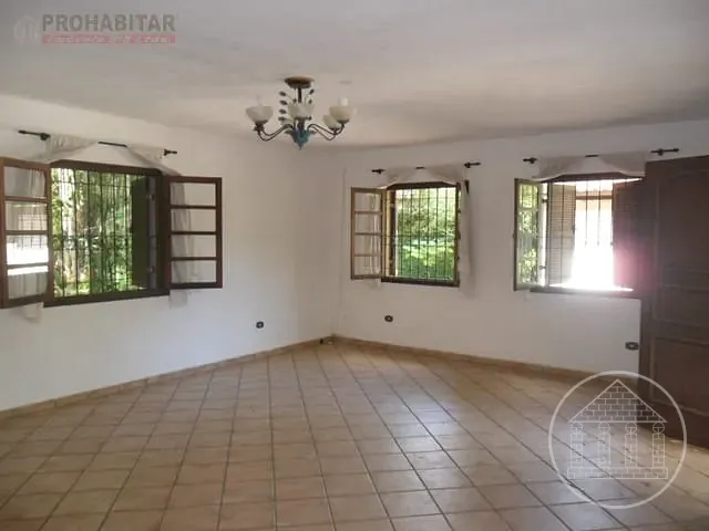 Chácara com 1210m² 2 quartos e 3 banheiros, à venda, no bairro Chácara Bosque do Sul em São Paulo