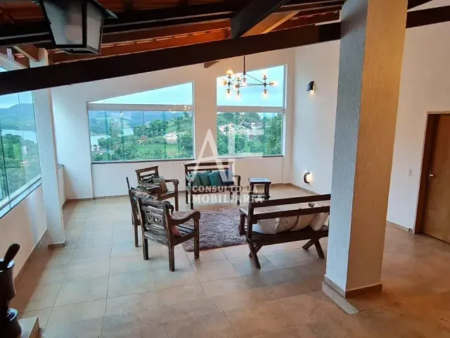 Chácara com 2153m² 3 quartos e 4 banheiros, à venda, no bairro Jaguari em Igaratá