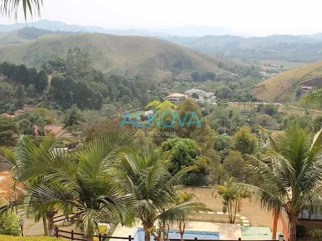 Chácara com 2000m² 3 quartos e 4 banheiros, à venda, no bairro Freitas em São José dos Campos