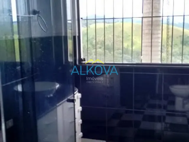 Chácara com 2000m² 3 quartos e 4 banheiros, à venda, no bairro Freitas em São José dos Campos