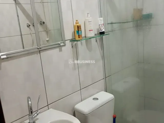 Chácara 2 quartos e 1 banheiro, à venda, no bairro Bernabés em Juquitiba