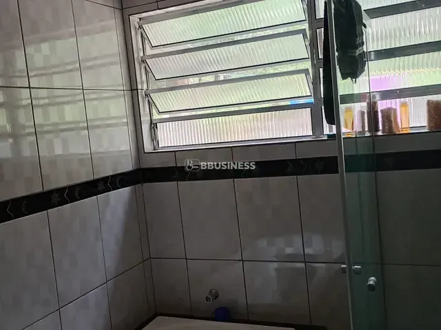 Chácara 2 quartos e 1 banheiro, à venda, no bairro Bernabés em Juquitiba