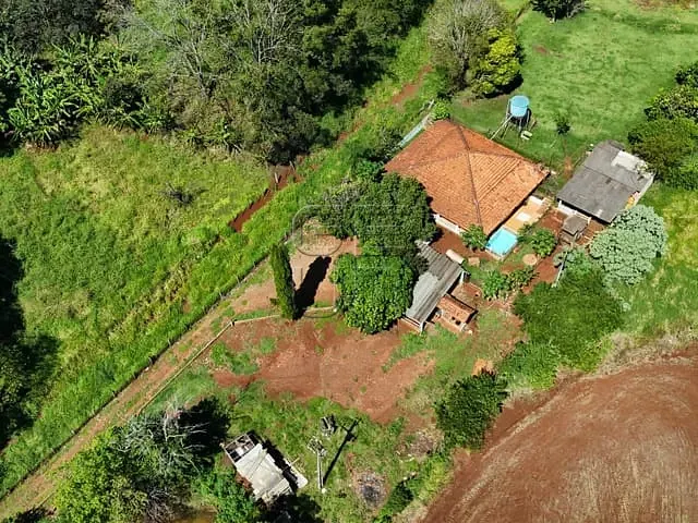 Chácara com 26000m² 2 quartos e 1 banheiro, à venda, no bairro Patrimonio Regina em Londrina