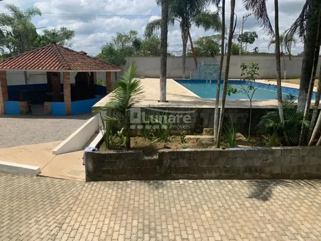 Chácara com 4300m² 4 quartos e 2 banheiros, à venda, no bairro Cocuera em Mogi das Cruzes