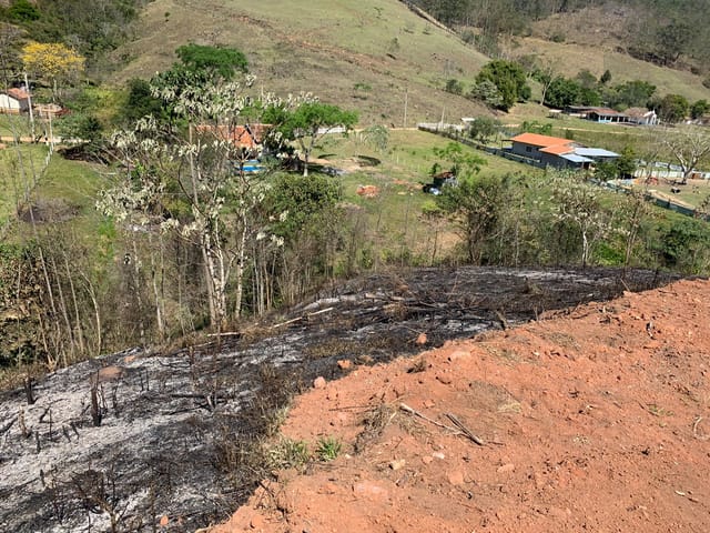 Chácara à venda, no bairro Zona Rural em Pindamonhangaba