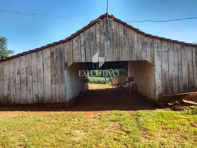 Chácara 3 quartos e 1 banheiro, à venda, no bairro Interior em Crissiumal