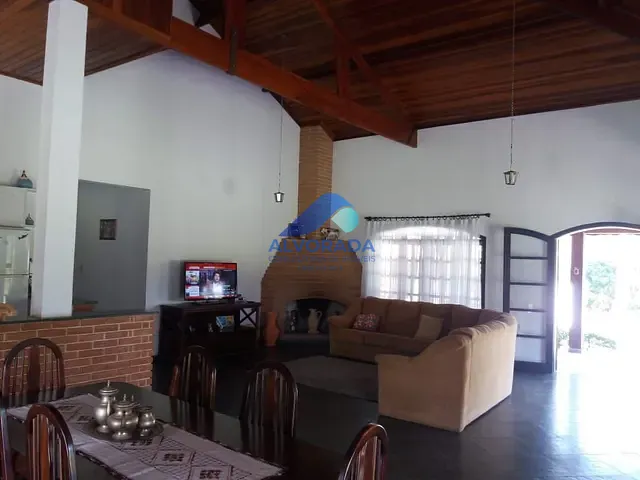 Chácara com 20000m² 8 quartos e 5 banheiros, à venda, no bairro Centro em Santa Branca