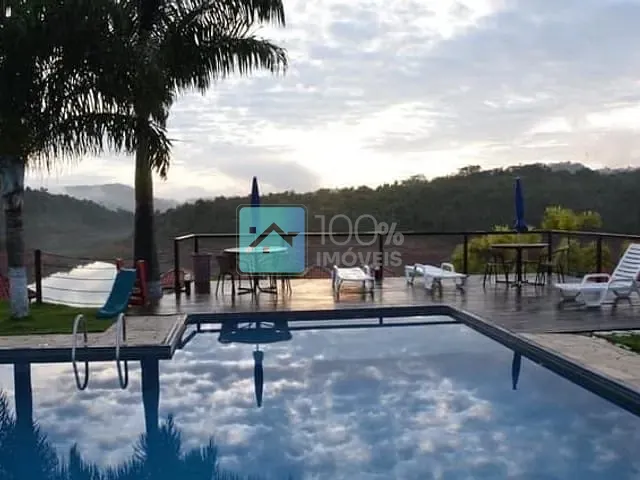 Chácara com 37800m² 7 quartos e 4 banheiros, à venda, no bairro Rio Abaixo em Jacareí