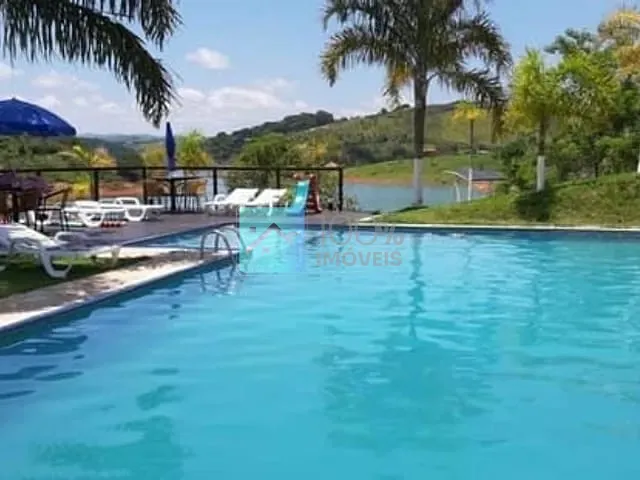 Chácara com 37800m² 7 quartos e 4 banheiros, à venda, no bairro Rio Abaixo em Jacareí