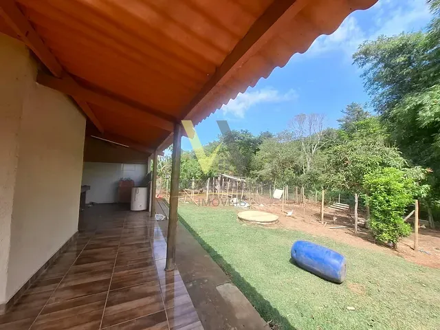 Chácara com 8000m² 3 quartos e 2 banheiros, à venda, no bairro Municipio Leopoldo de Bulhões em Anápolis
